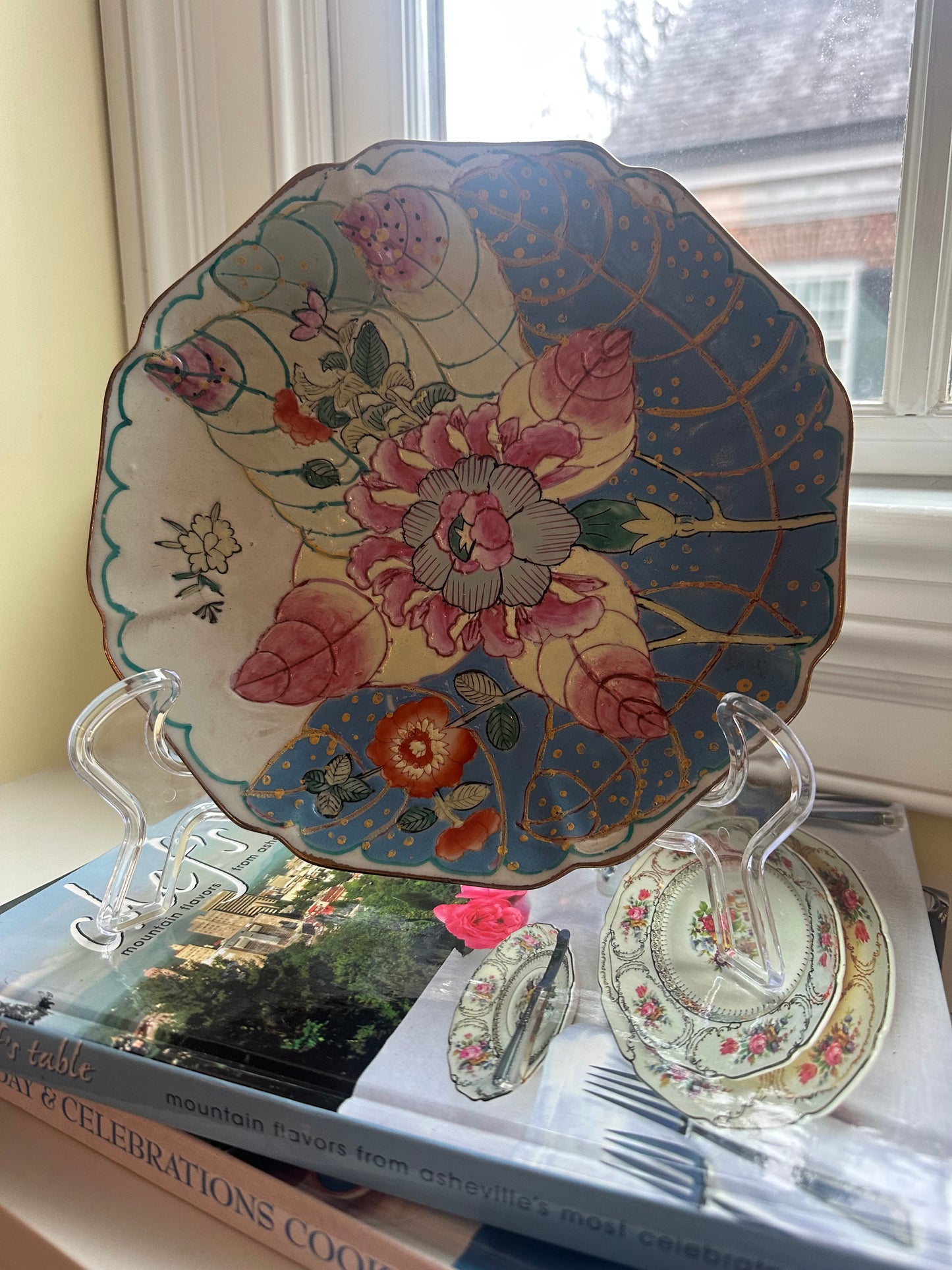 vintage tobacco leaf China Plate