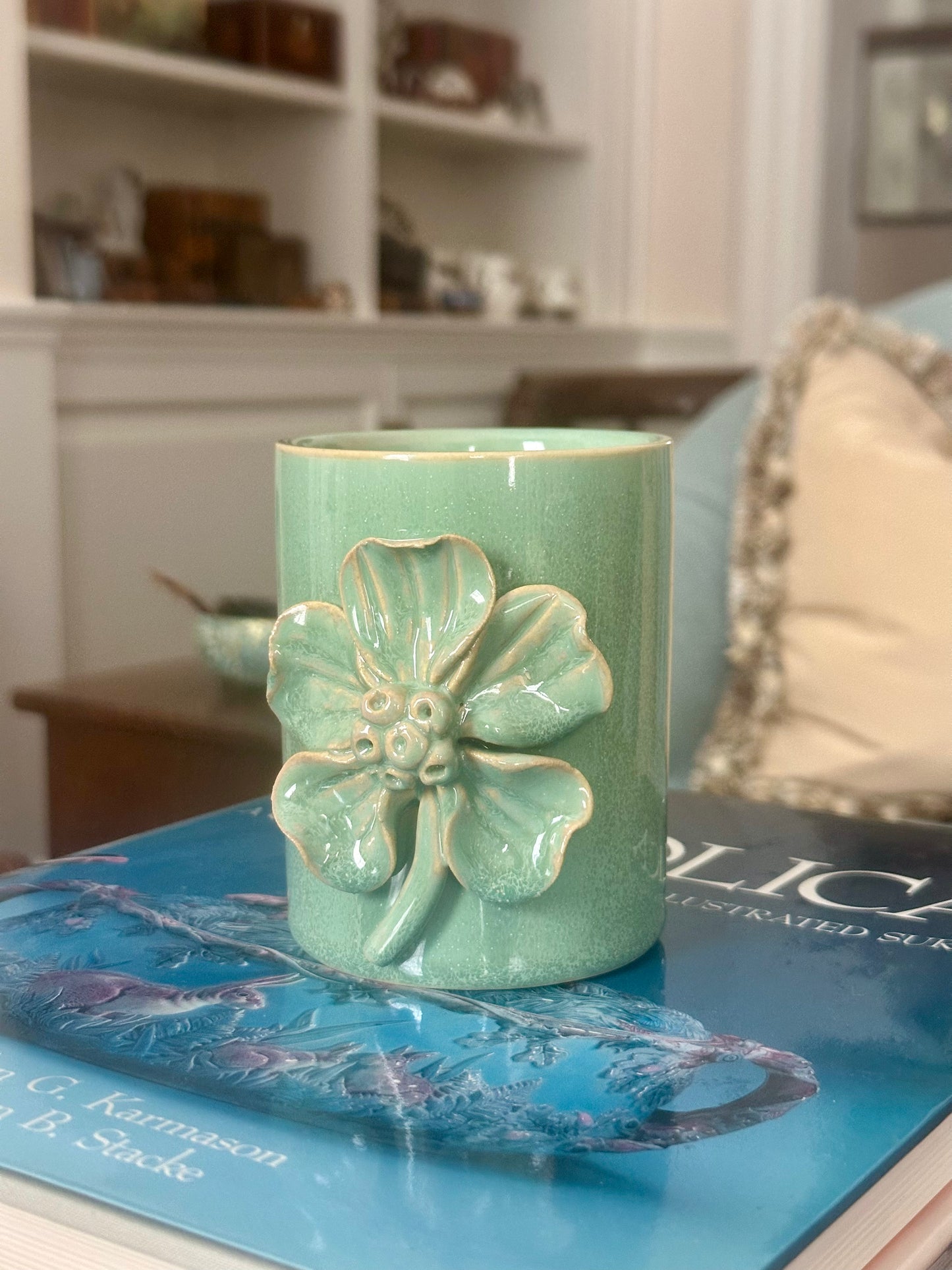Dogwood Ceramic Vase, 4"