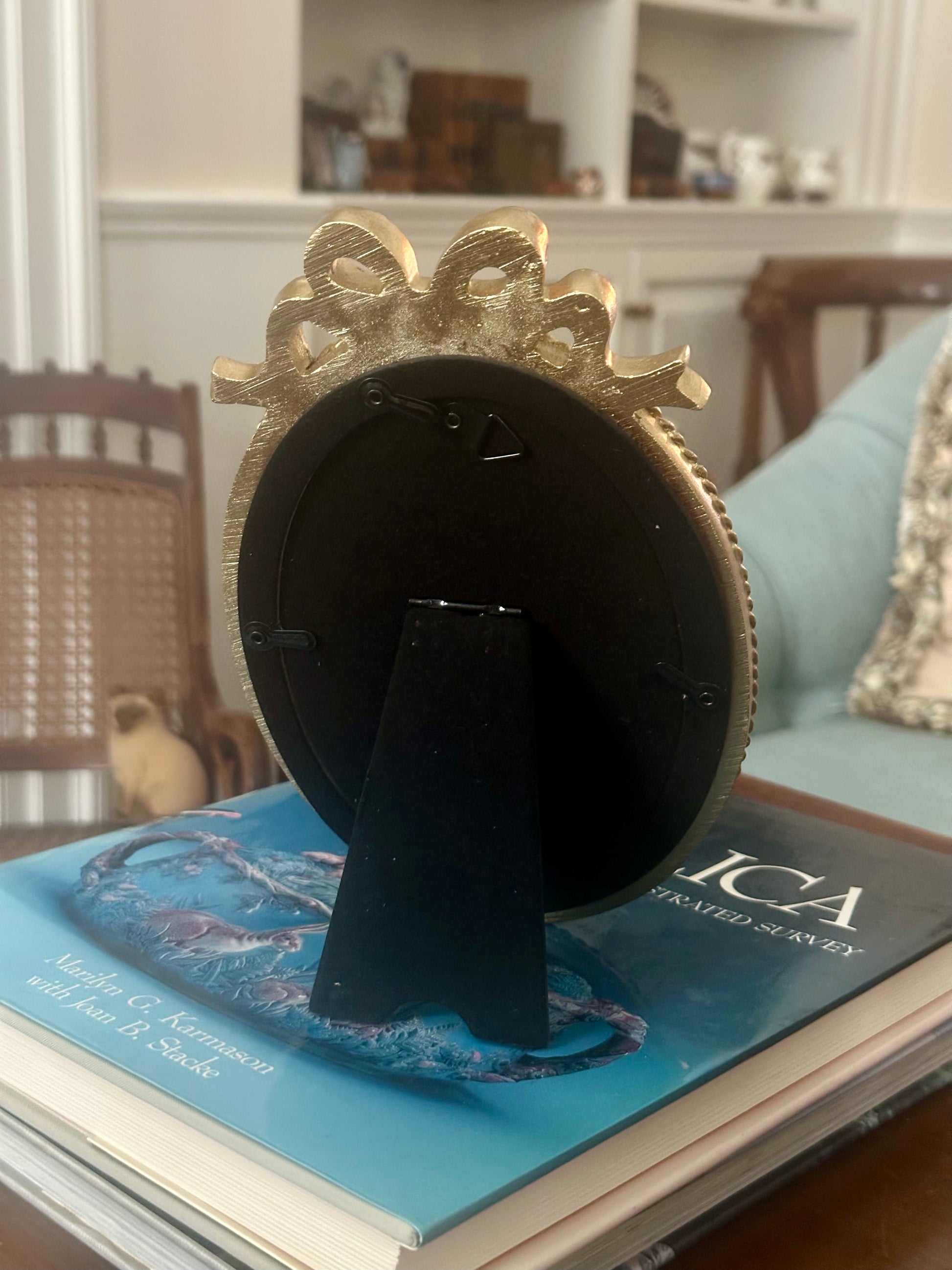 Gold Ribbon Oval Picture Frame, 4x6