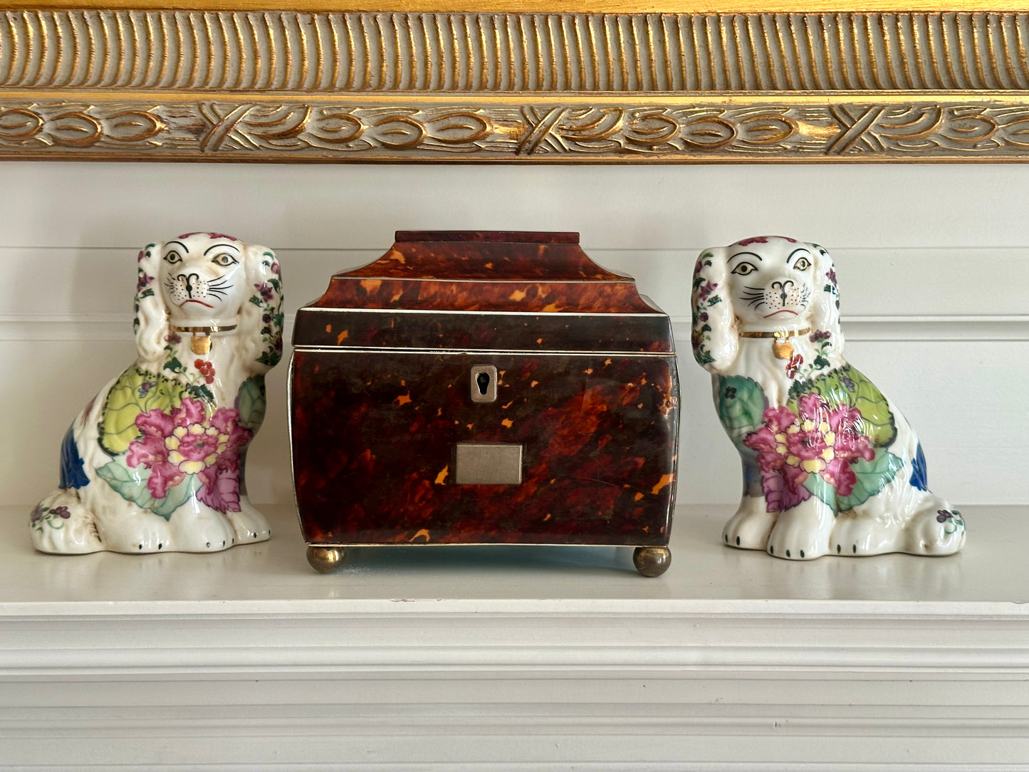 Staffordshire Style Dogs, Tabacco Leaf - Small 